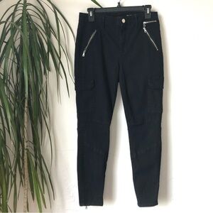 BLANK NYC Women’s Black Cotton Denim Cropped Cargo Pants Zipped Hems Size 29